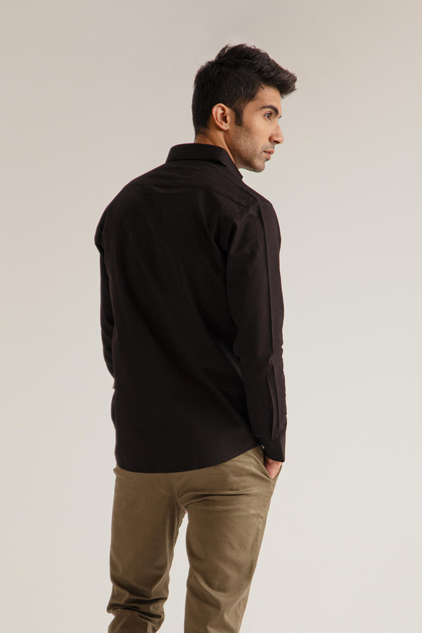 BLACK BUTTON DOWN SHIRT