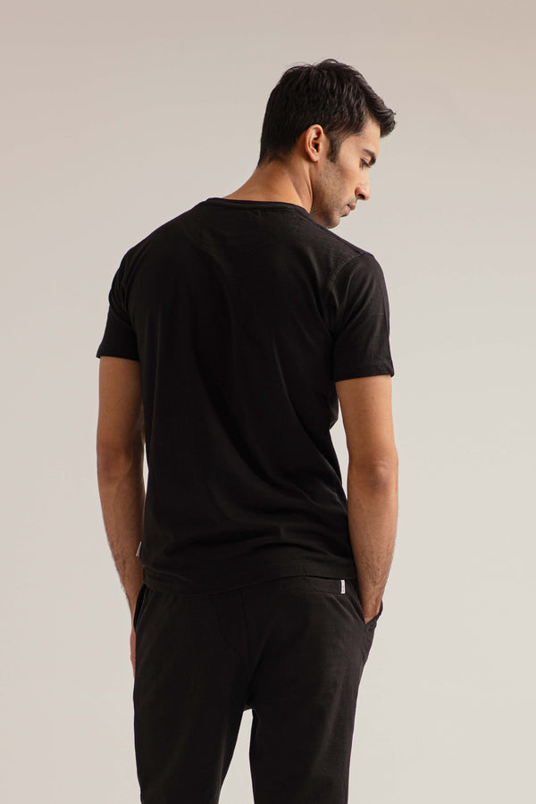 BLACK CREW NECK SHIRT