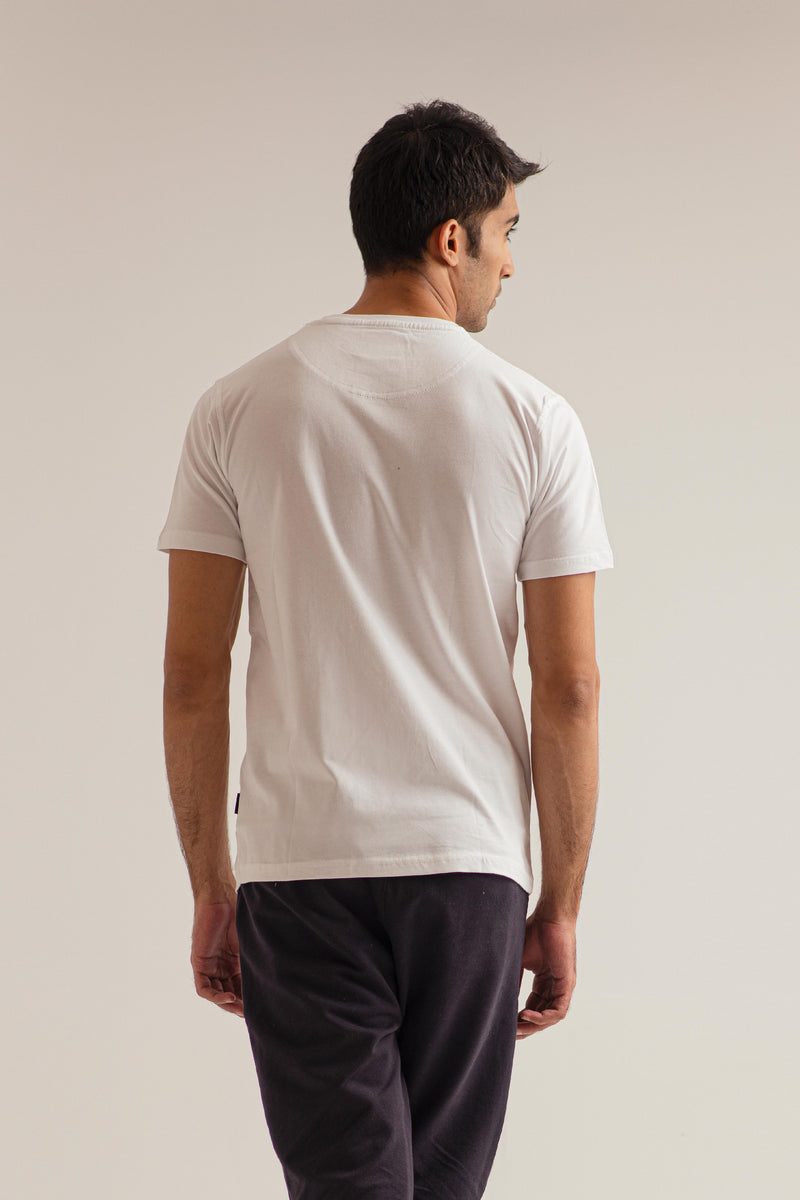 WHITE CREW NECK SHIRT